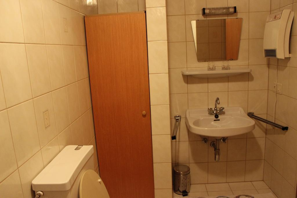 Dreimaderlhaus Apartment Velden am Woerthersee Ngoại thất bức ảnh
