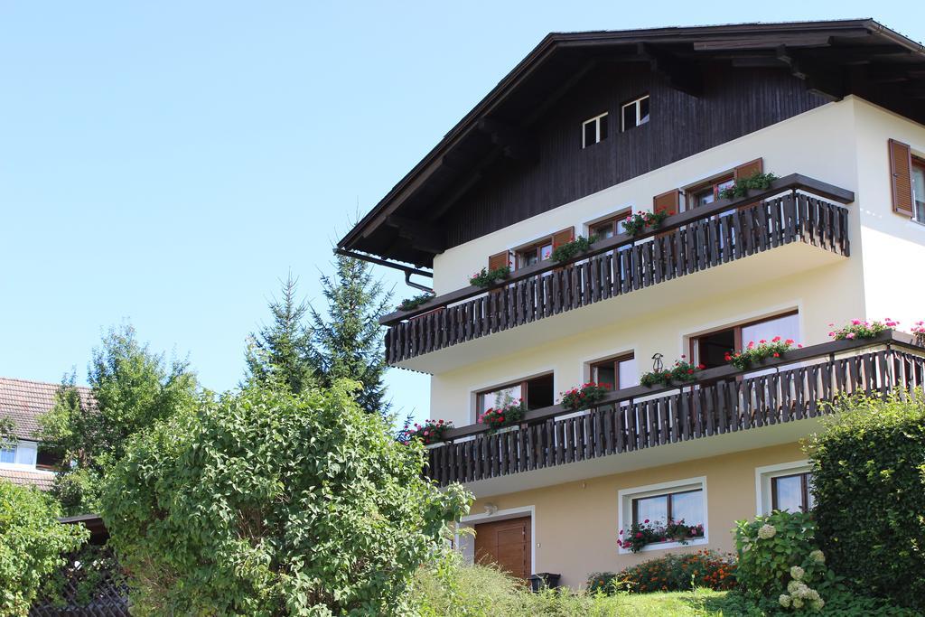 Dreimaderlhaus Apartment Velden am Woerthersee Ngoại thất bức ảnh